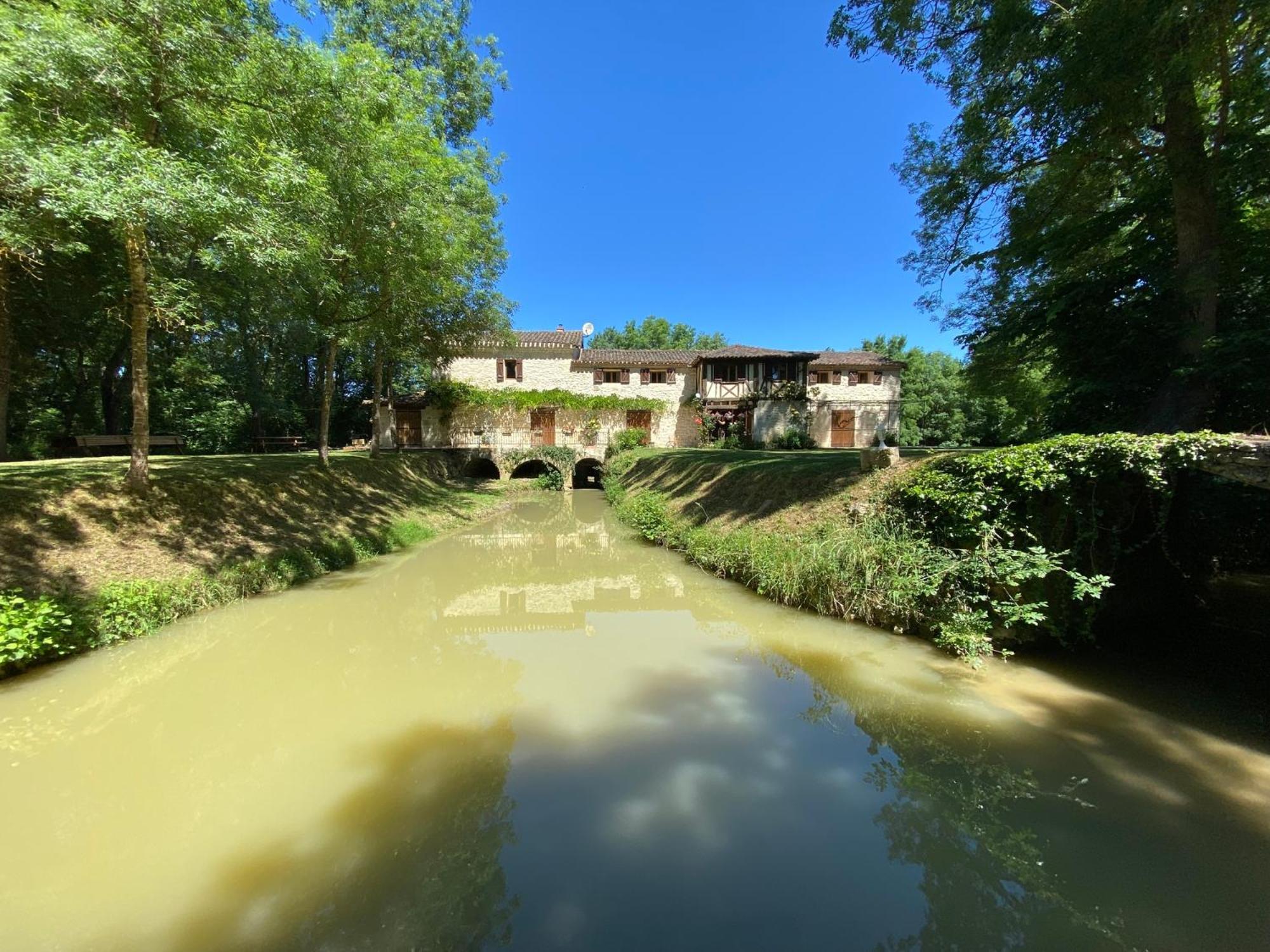 Gite Le Moulin Samsara Homps  Exterior foto